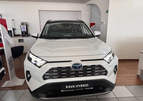 Toyota RAV4 cena 209900 przebieg: 10, rok produkcji 2023 z Gołdap małe 352